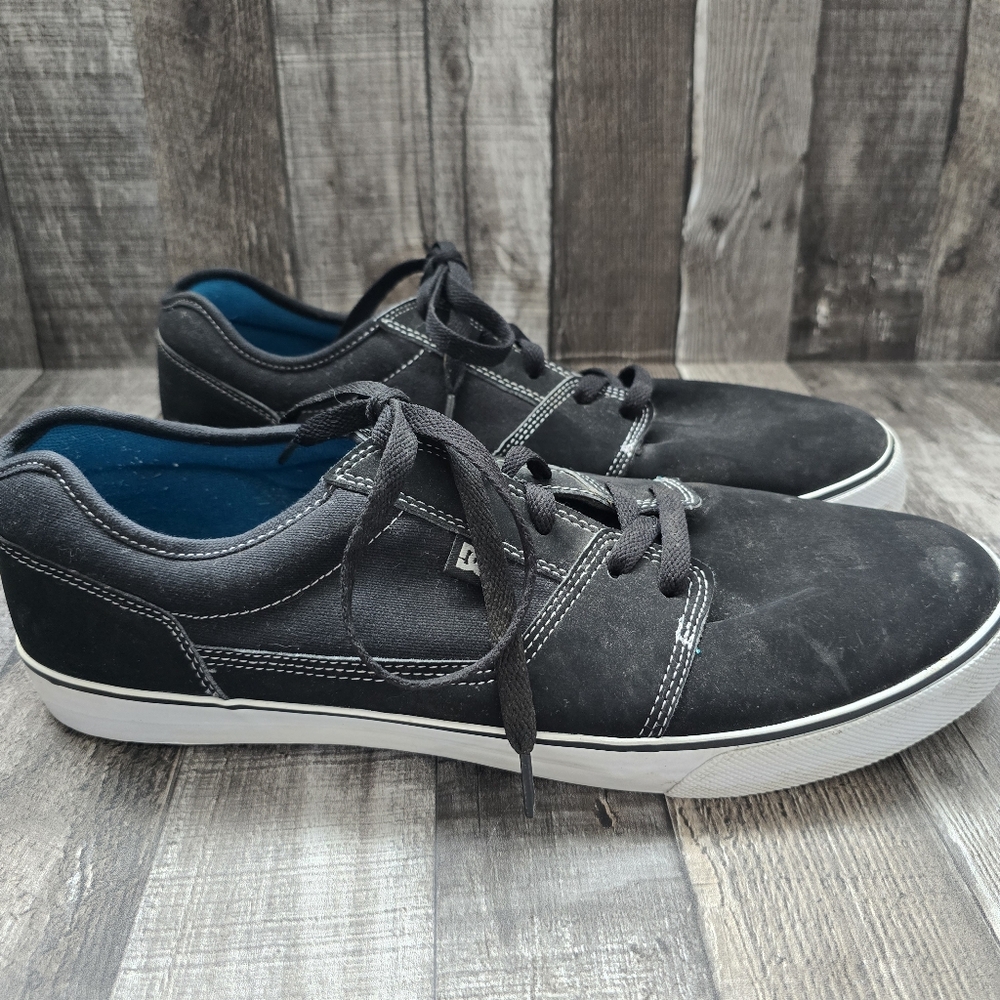 DC Skateboard Lace Up Shoes Synthetic Leather Mens Size 14
